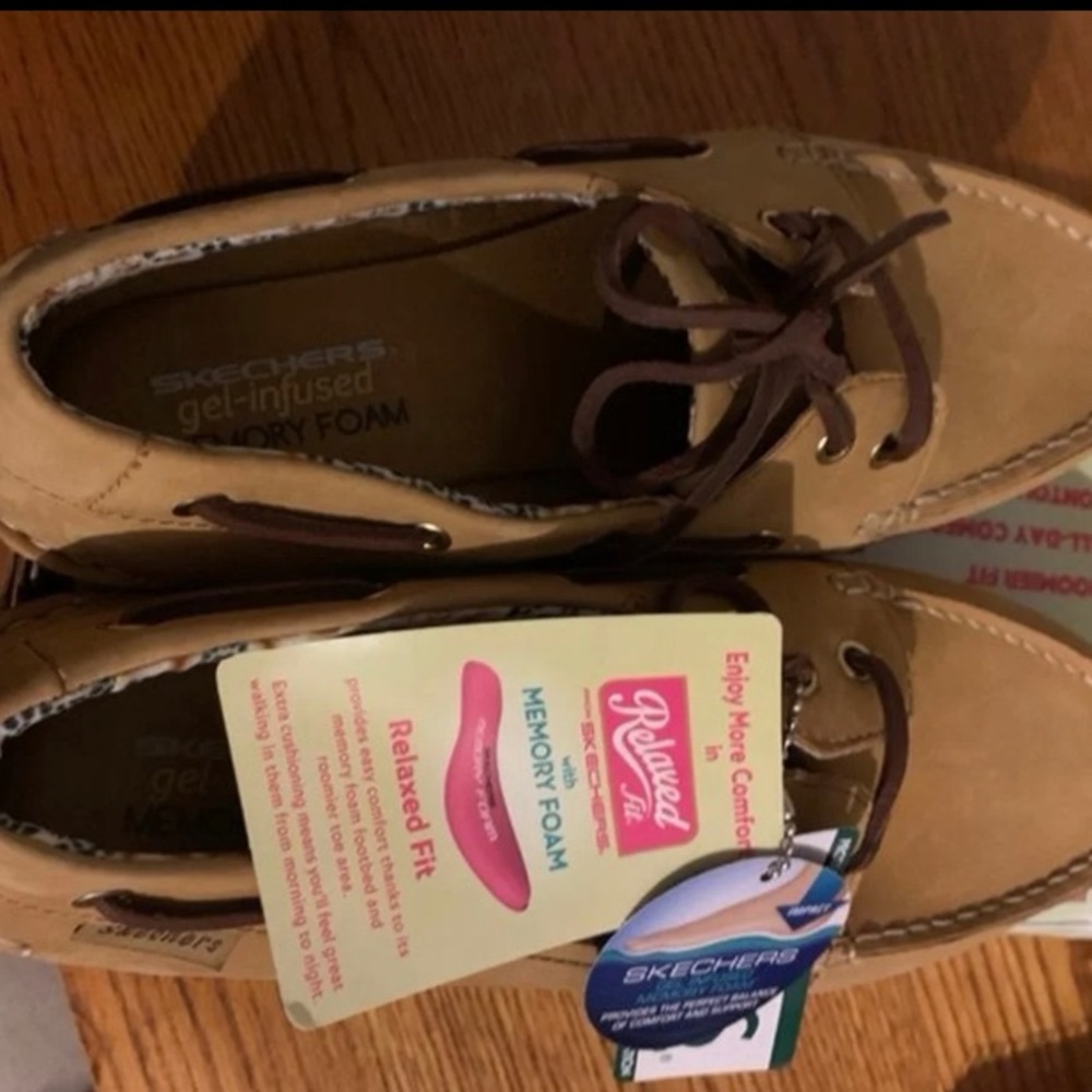Sketchers women’s shoes